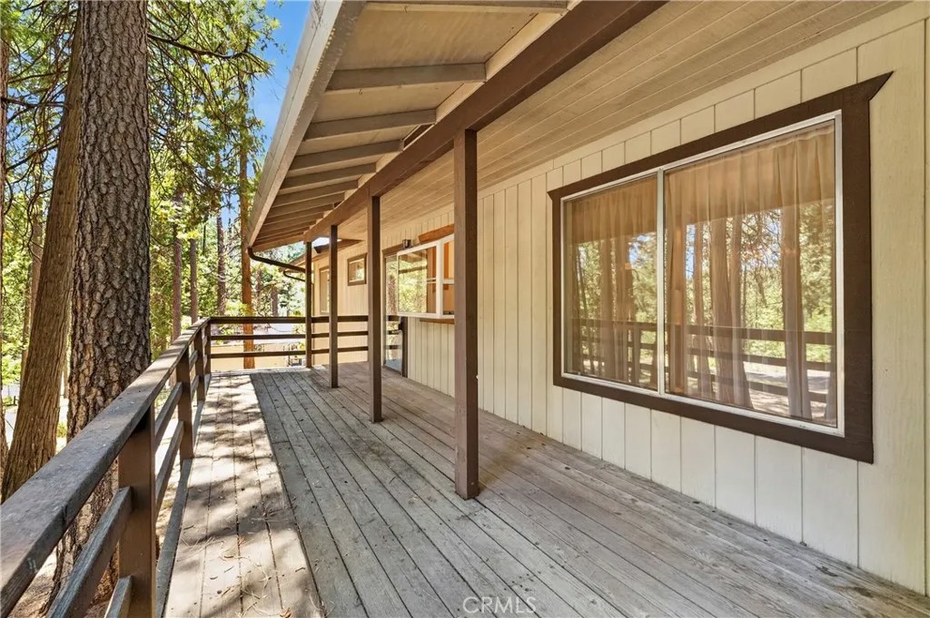 15383 Forest Ranch