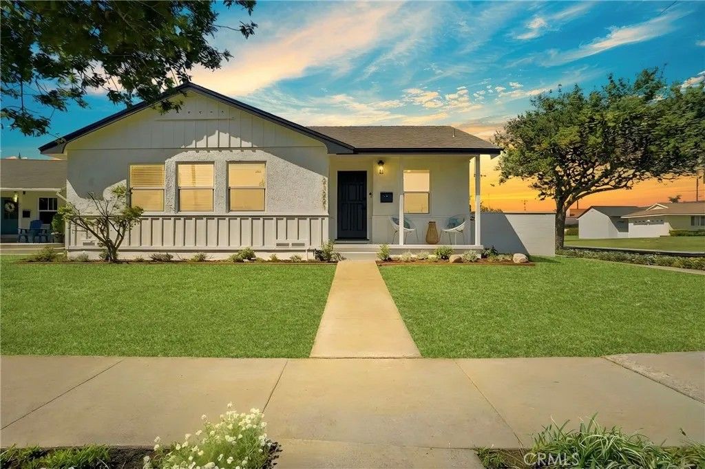 Photo of 21221 Grant Ave, Torrance, CA 90503 (MLS # SB26058454)