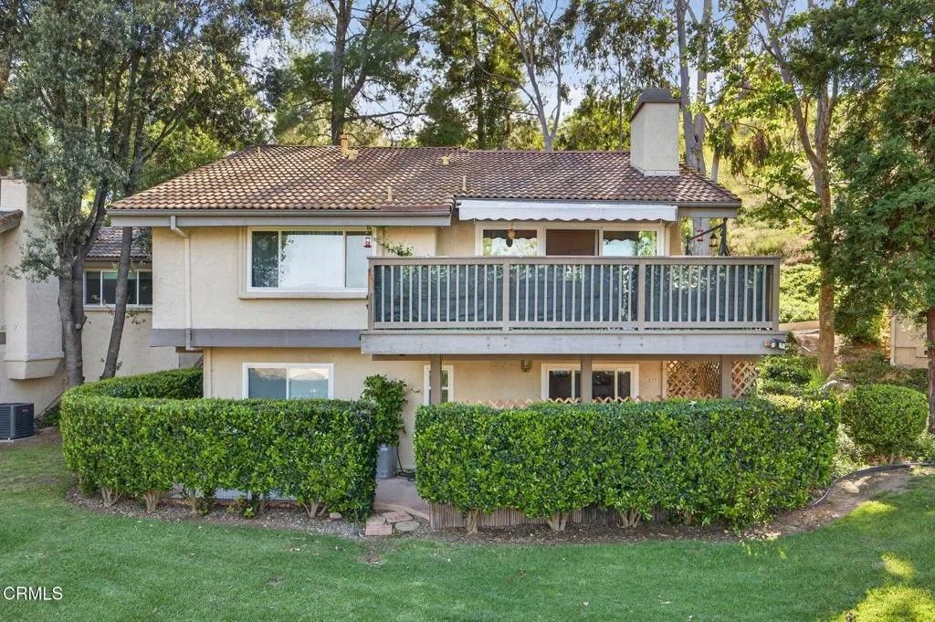 Photo of 59 Rosehedge Lane, Oak Park, CA 91377 (MLS # V1-35764)