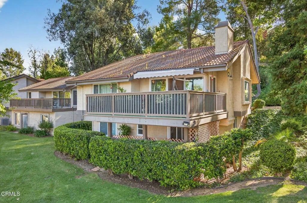 Photo of 59 Rosehedge Lane, Oak Park, CA 91377 (MLS # V1-35764)