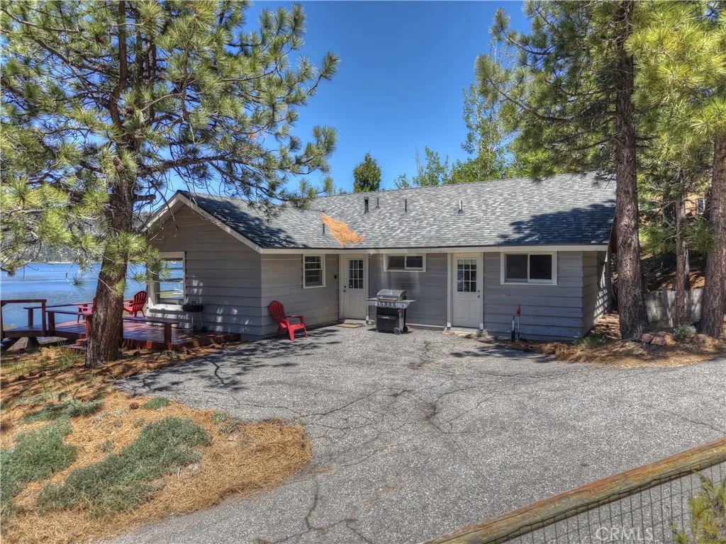 39605 Lake