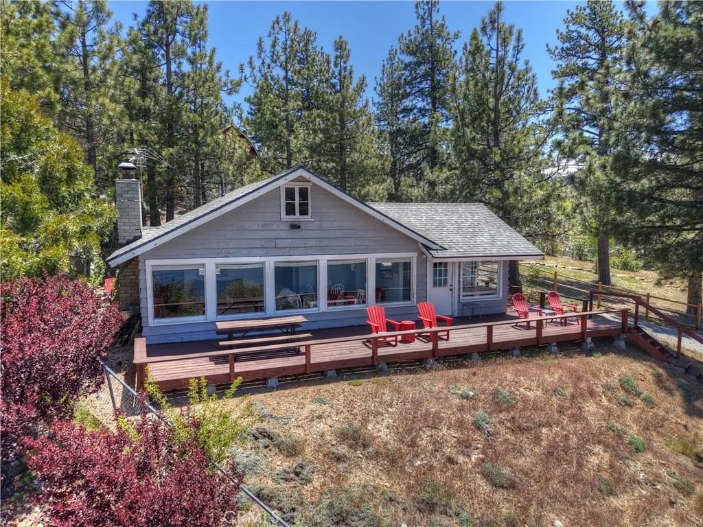 39605 Lake