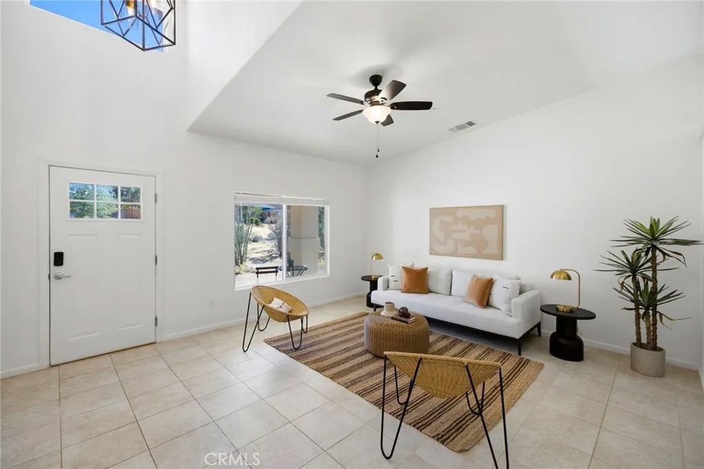 58772 La Mirada Trail