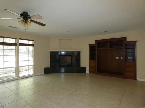 Tiny photo for 3068 Willow Heights Road, Fallbrook, CA 92028 (MLS # NDP2509678)