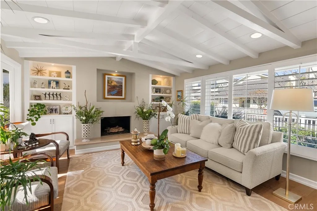 2602 Circle Drive