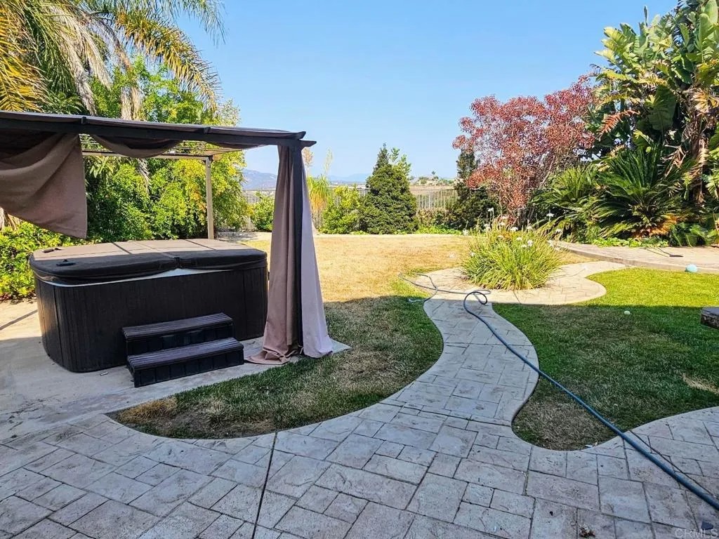 11080 Ivy Hill Drive
