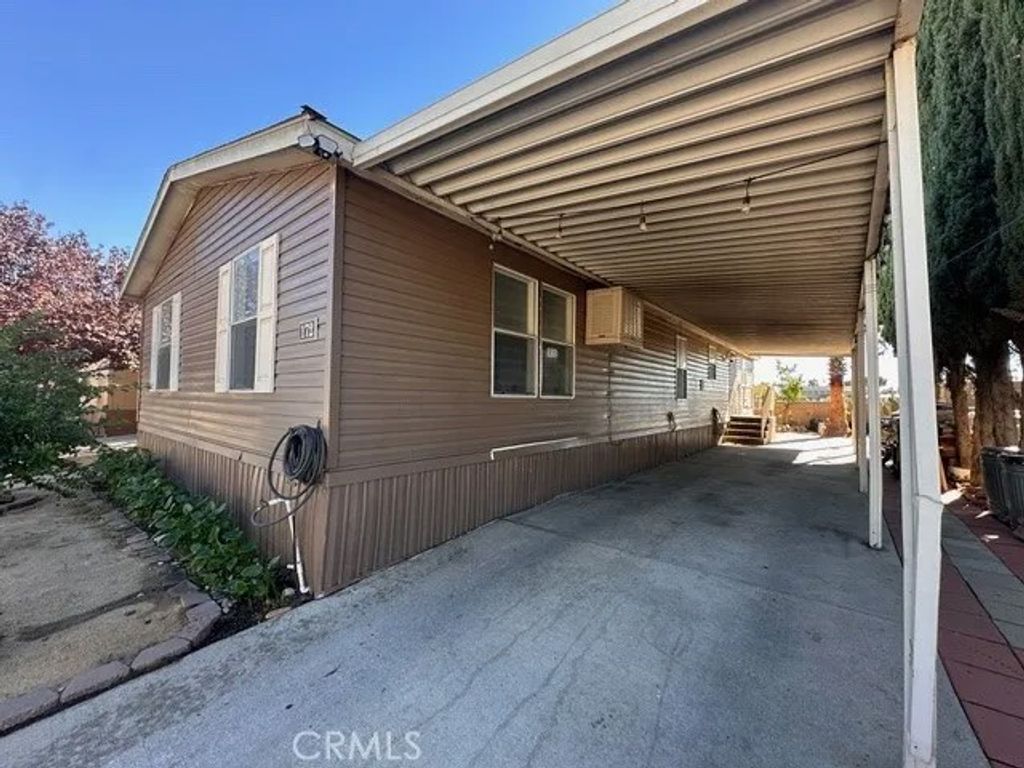 Photo of 913 S Grand Ave #172, San Jacinto, CA 92582 (MLS # IG25257889)