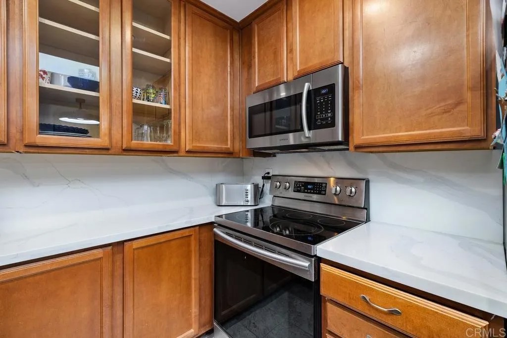 7767 Margerum Avenue 256