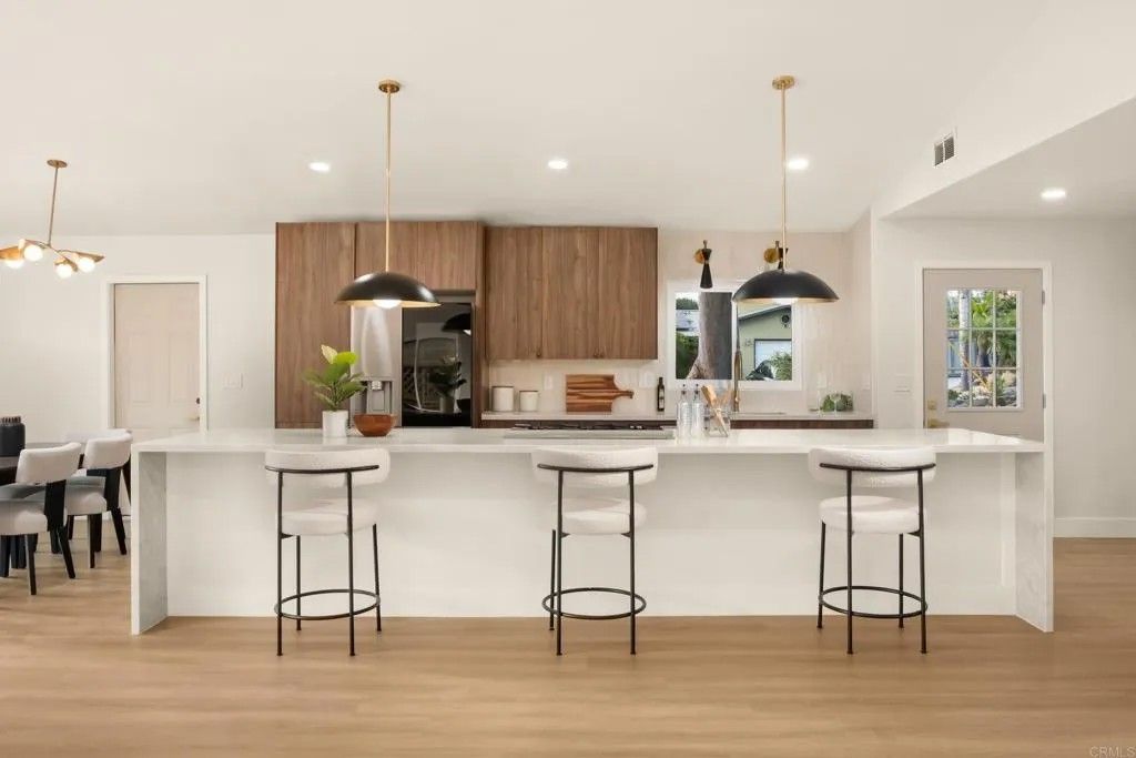 Photo of 835 Cathy Lane, Cardiff By The Sea, CA 92007 (MLS # PTP2508665)