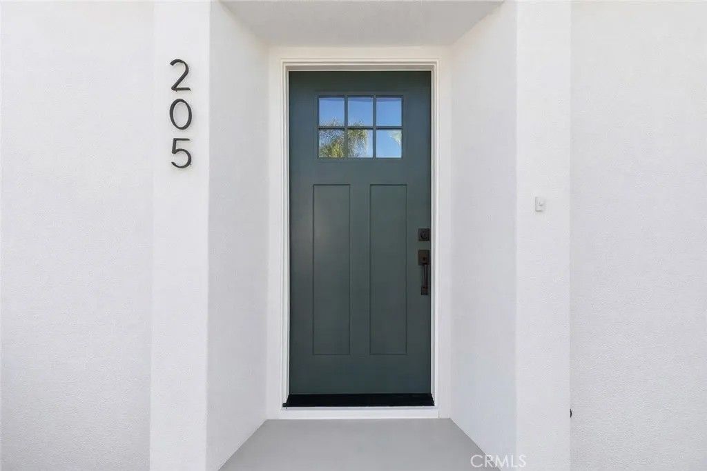 Photo of 205 E California Ave, Vista, CA 92084 (MLS # PW26028691)