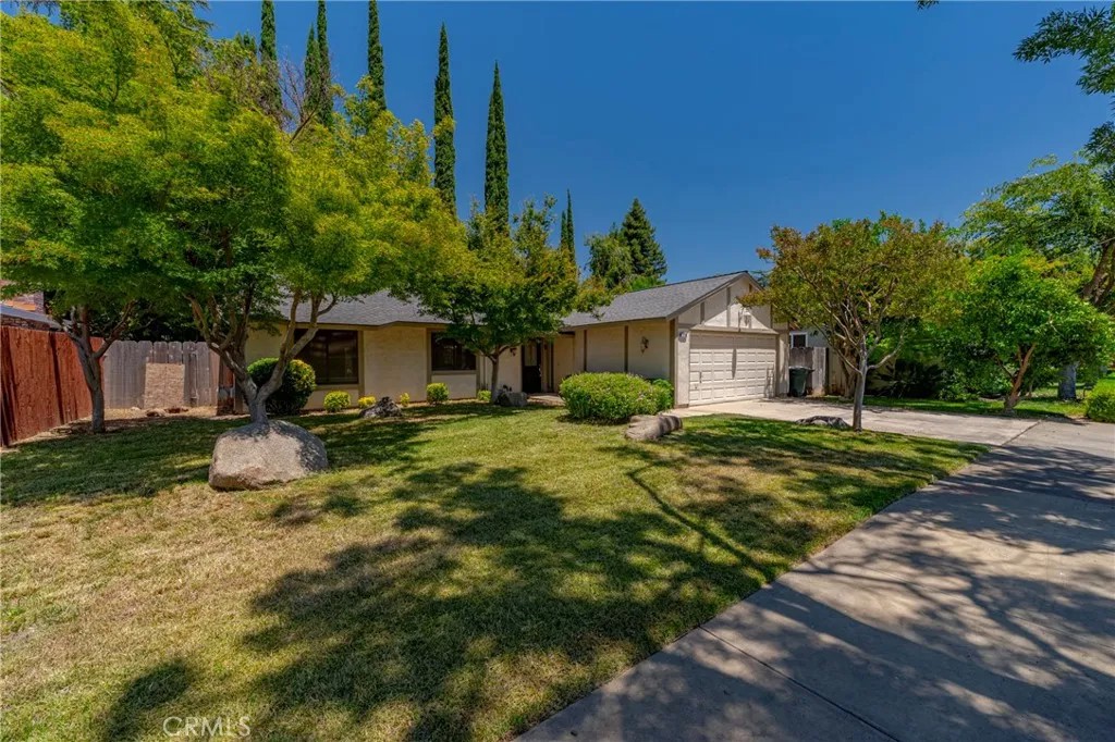 1445 Cameron Lane