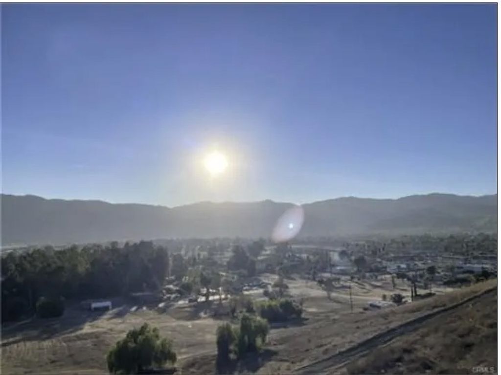 Photo of 0 Lakeview, Lake Elsinore, CA 92530 (MLS # SW25236305)