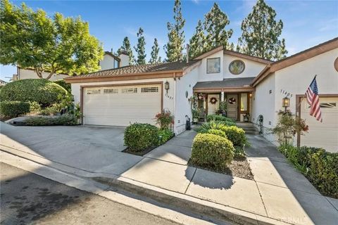 Tiny photo for 11407 Madera Rosa Way, San Diego, CA 92124 (MLS # SR25230980)