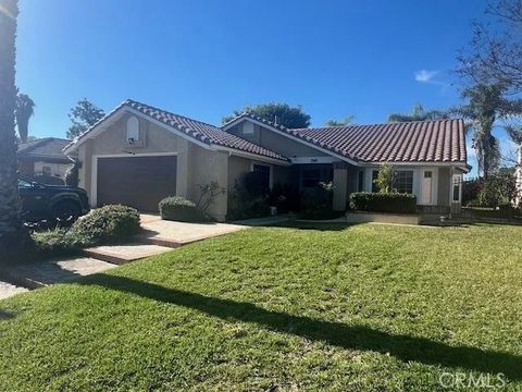 Photo of 1341 Cascade Ave, Walnut, CA 91789 (MLS # AR26003091)