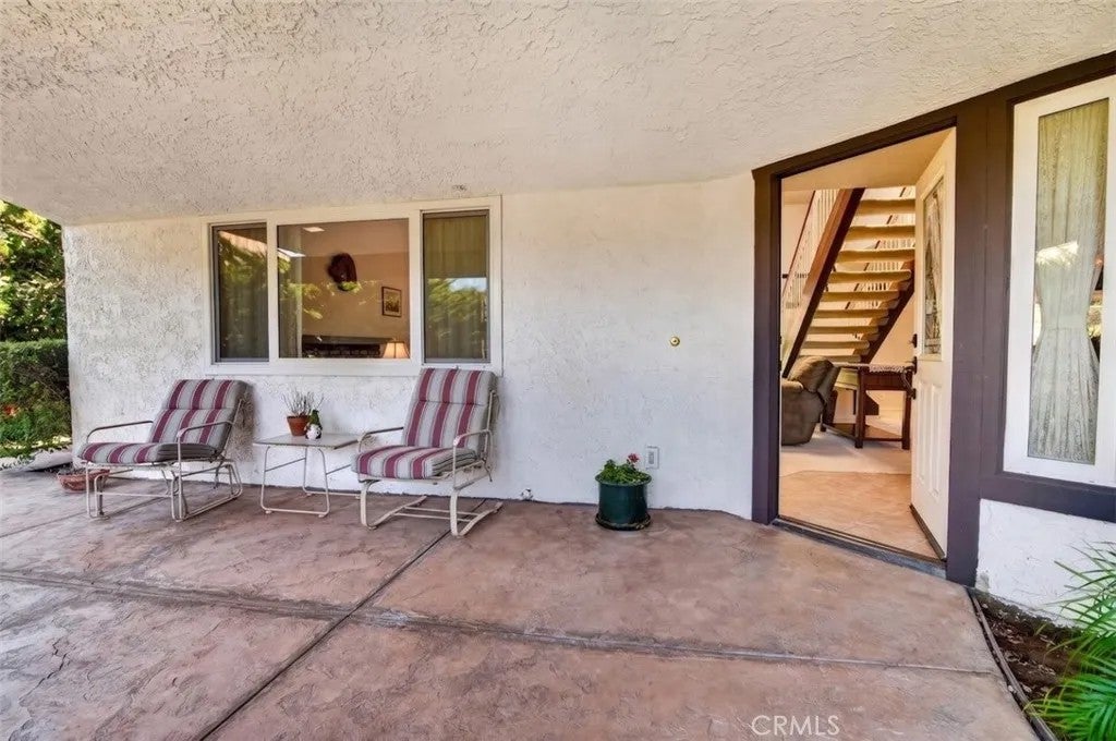 557 Calor Drive