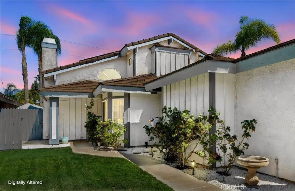 41441 Avenida De La Reina