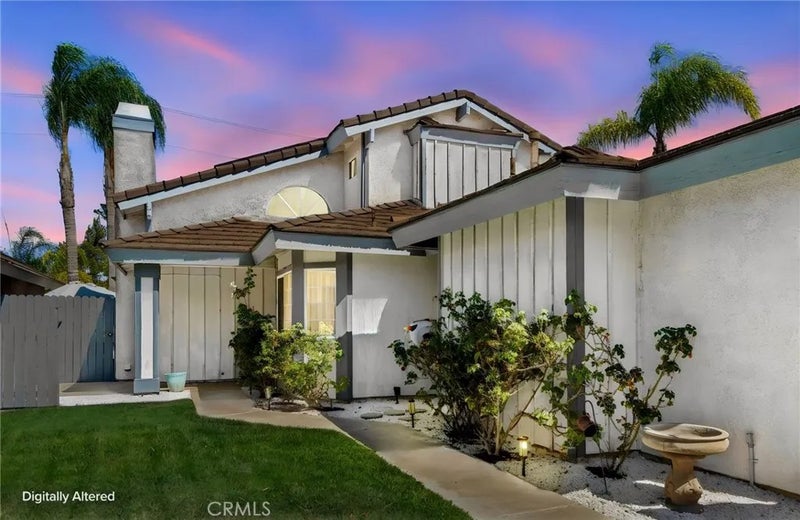 41441 Avenida De La Reina