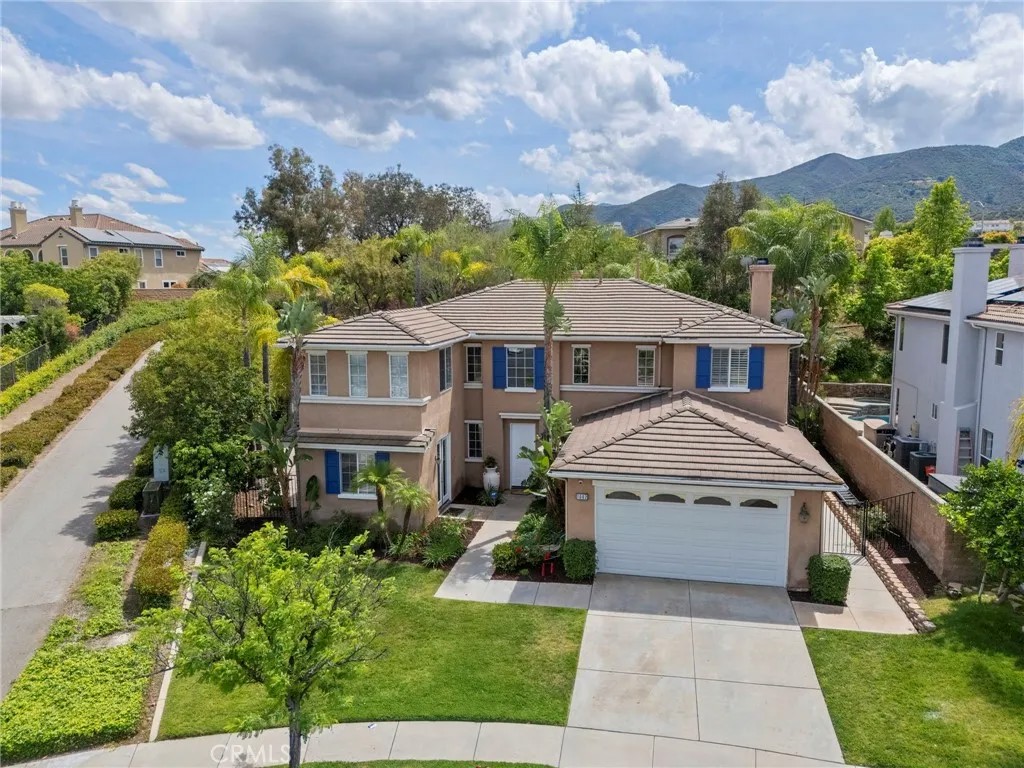 1062 Mccall Dr