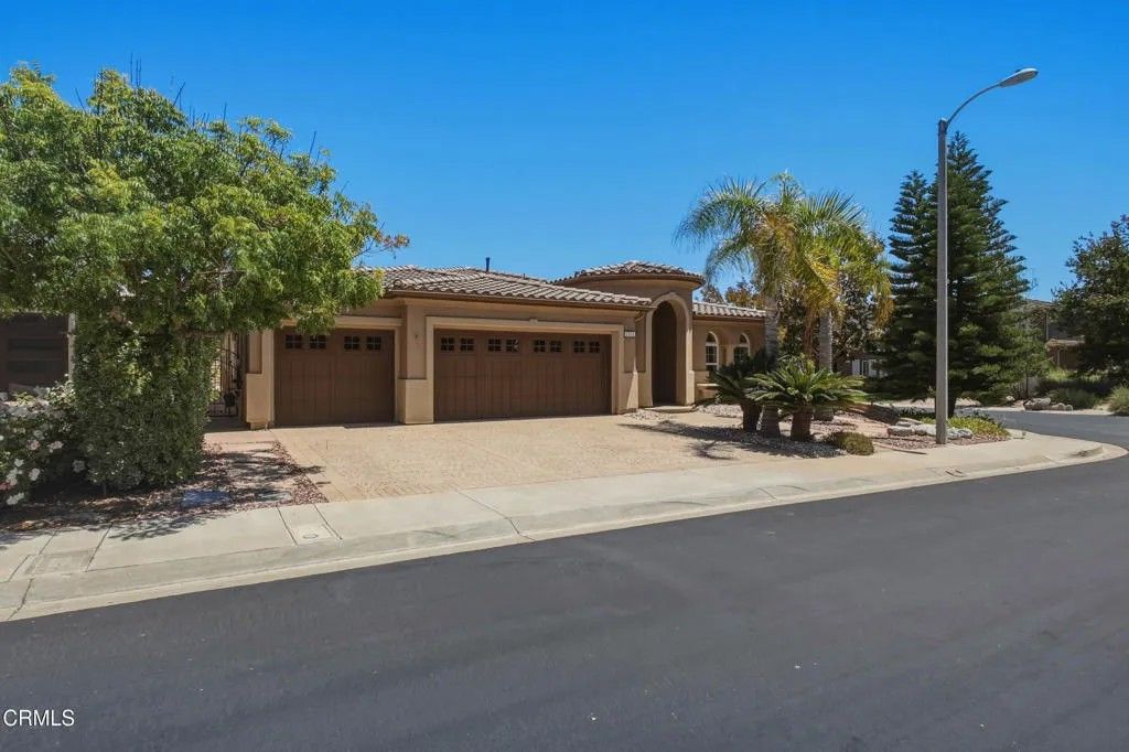 Photo of 1104 Turtle Creek Lane, Thousand Oaks, CA 91320 (MLS # V1-37578)