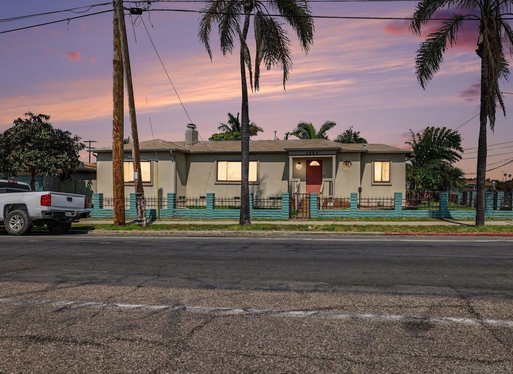 Photo of 3994 Division St, San Diego, CA 92113 (MLS # 260006618)