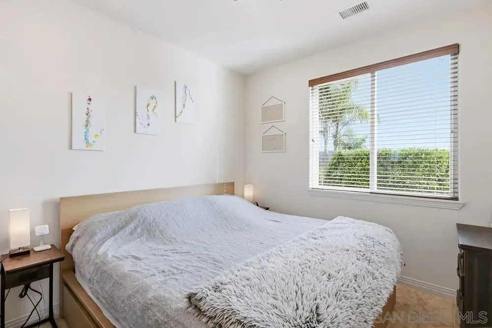 Poway, California 92064, United States, 7 Bedrooms Bedrooms, ,6 BathroomsBathrooms,Residential,Active,247513