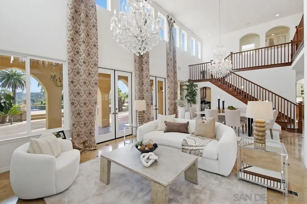 Poway, California 92064, United States, 7 Bedrooms Bedrooms, ,6 BathroomsBathrooms,Residential,Active,247513