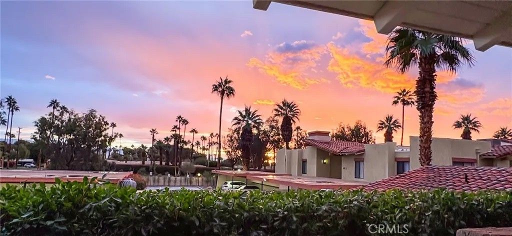 Photo of 1421 N Sunrise Way #35, Palm Springs, CA 92262 (MLS # CV26011931)