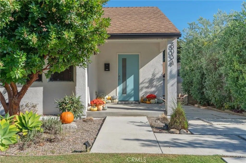 Photo of 8034 Airlane Avenue, Los Angeles, CA 90045 (MLS # SB26041797)