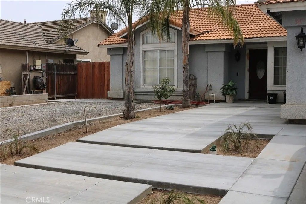 Photo of 347 Columbine Court, Perris, CA 92570 (MLS # IV26063678)