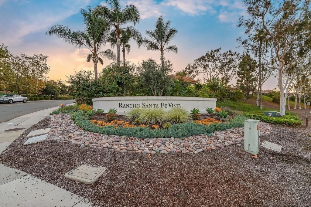 Photo of 1931 Avenida Joaquin, Encinitas, CA 92024 (MLS # 250041826)