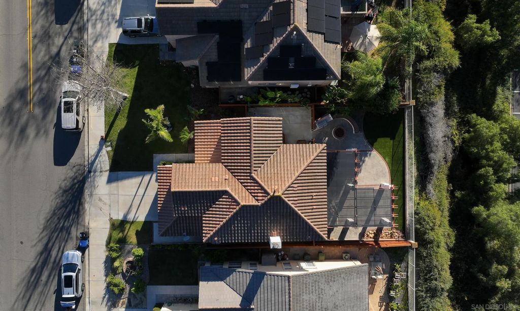 Photo of 700 Rocking Horse Dr, Chula Vista, CA 91914 (MLS # 260005634)