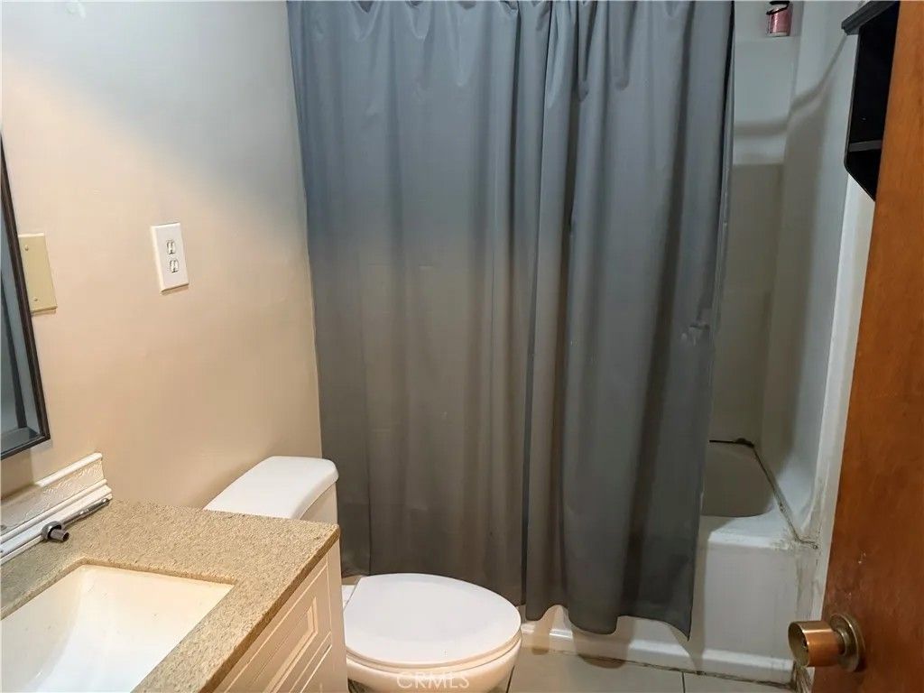 Photo of 9096 Elm Ave, Fontana, CA 92335 (MLS # IG26078357)