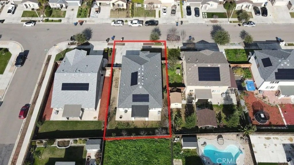 Photo of 3917 E Myrtle Avenue, Visalia, CA 93292 (MLS # SR26008521)