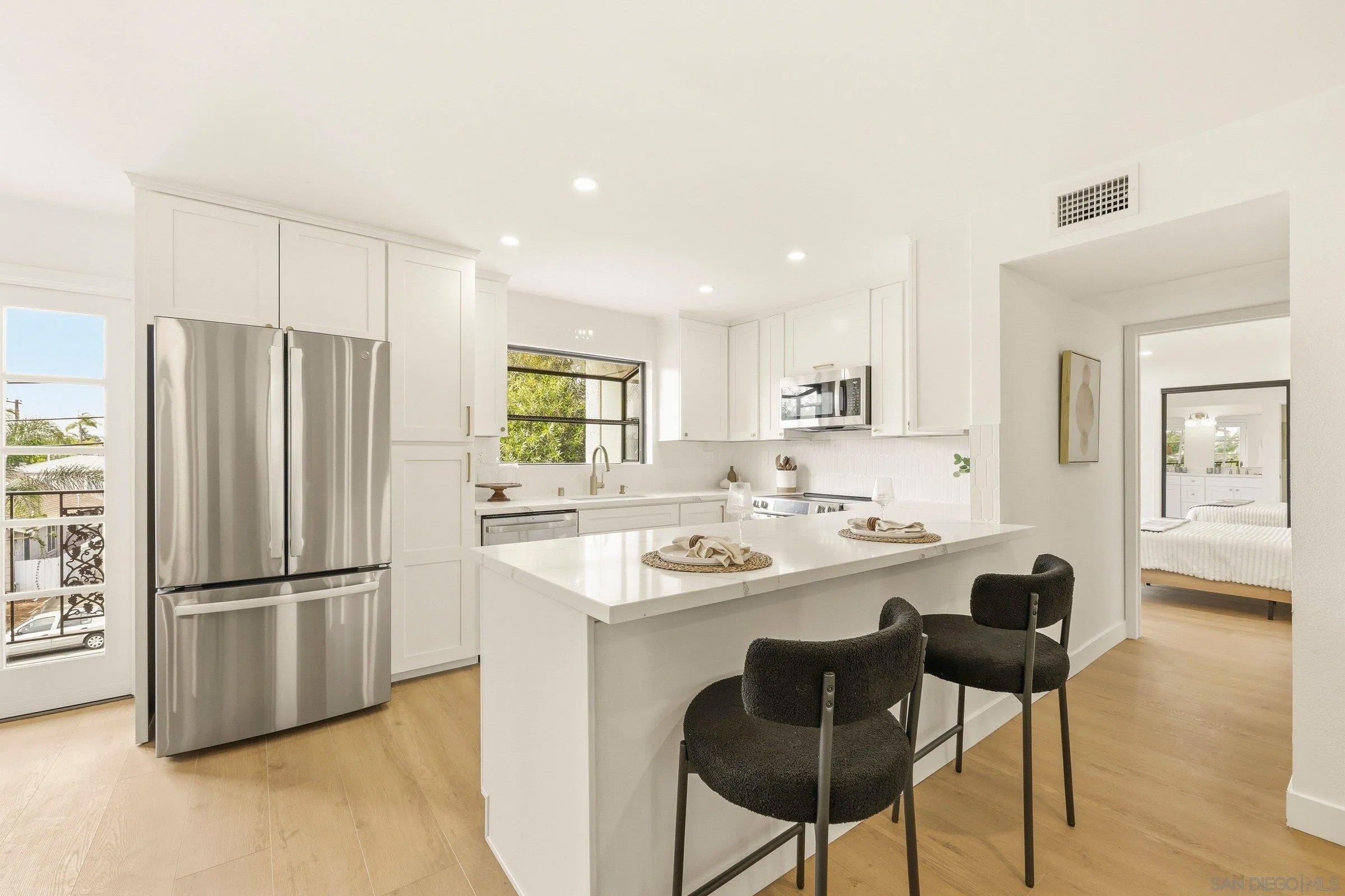 1263 Robinson 13