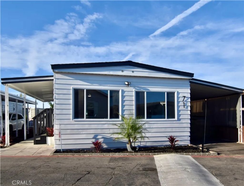 Photo of 17705 S Western Ave #71, Gardena, CA 90428 (MLS # PW26075560)