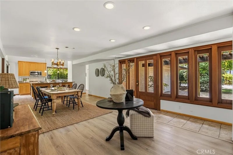 1700 Greenhaven