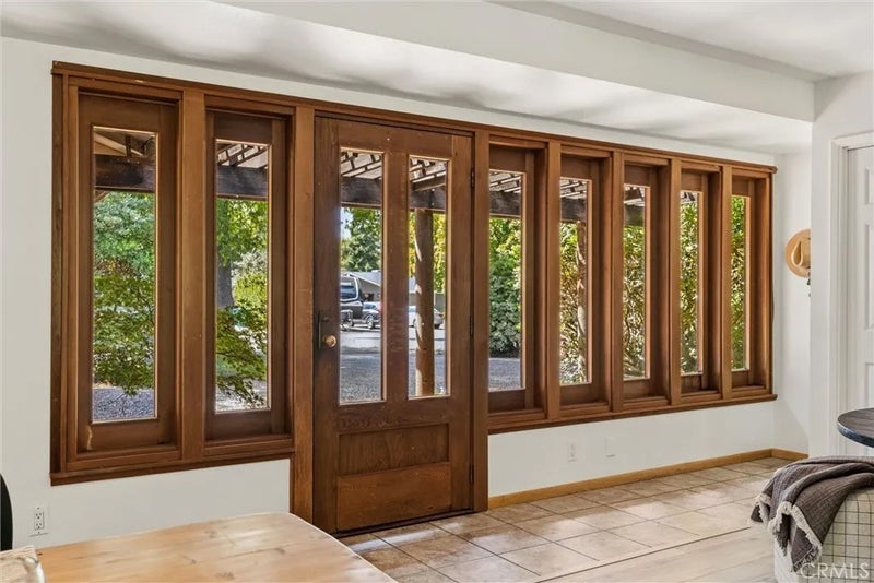 1700 Greenhaven