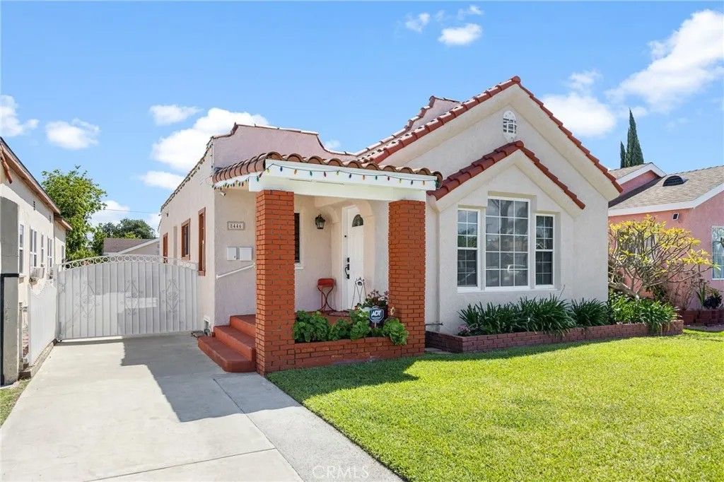 Photo of 8446 California Avenue, South Gate, CA 90280 (MLS # WS26094099)