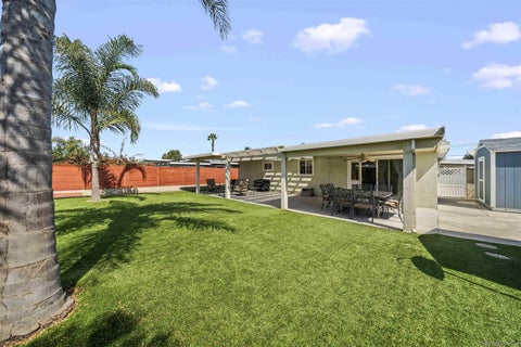 Photo of 831 Hickory Ct, Imperial Beach, CA 91932 (MLS # 260019767)