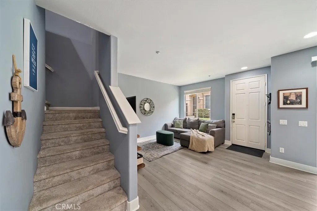 41960 Davenport