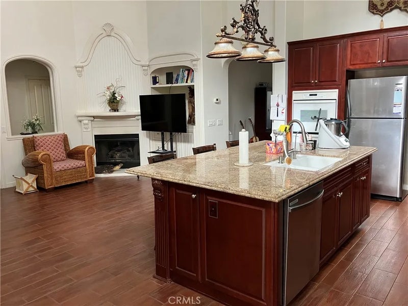 1492 Voyager Drive