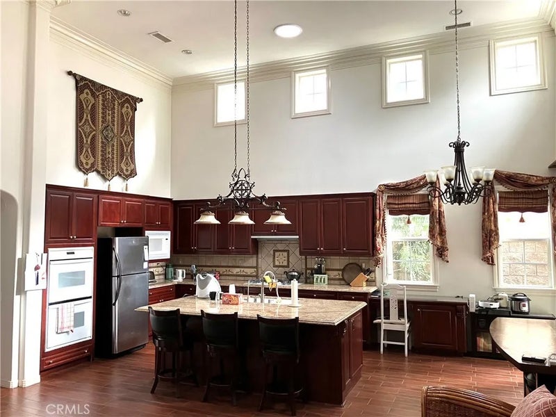 1492 Voyager Drive