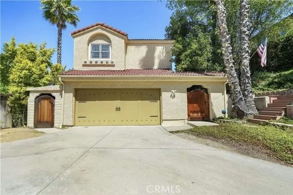 Photo of 5194 Legacy Court, Woodland Hills, CA 91364 (MLS # SR26040895)