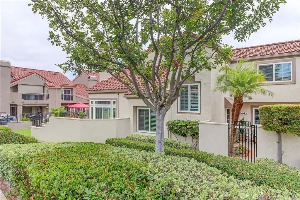 Photo of 21982 Kitridge #143, Mission Viejo, CA 92692 (MLS # OC25279580)