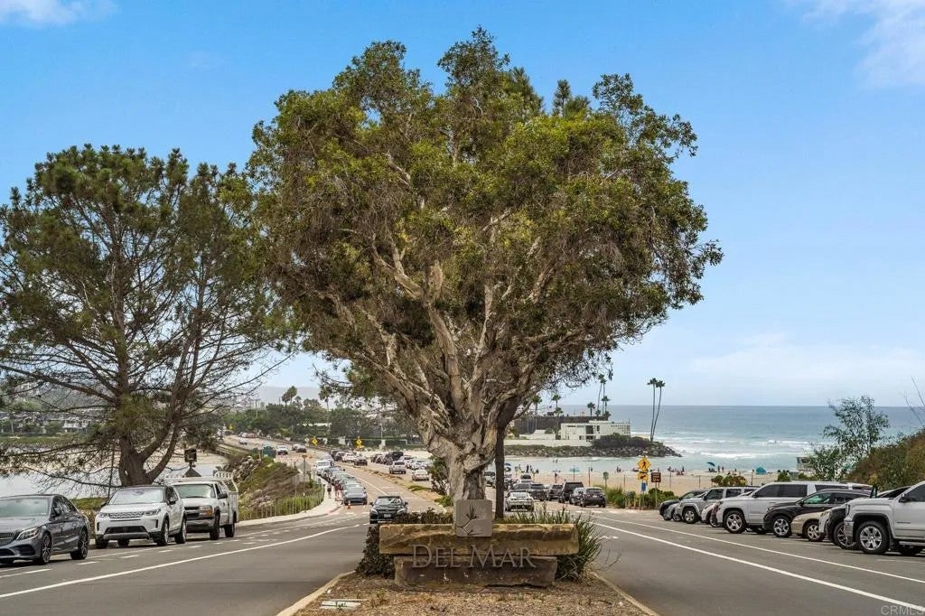 259 Sea Forest Court