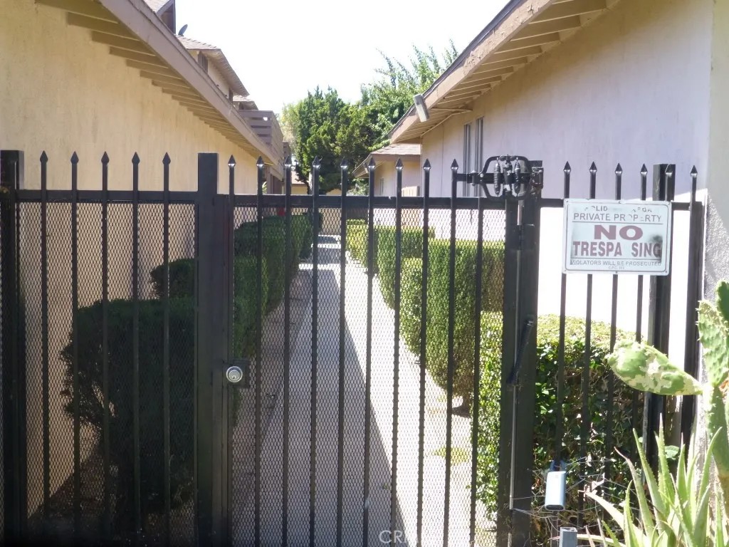 2115 S Broden Street