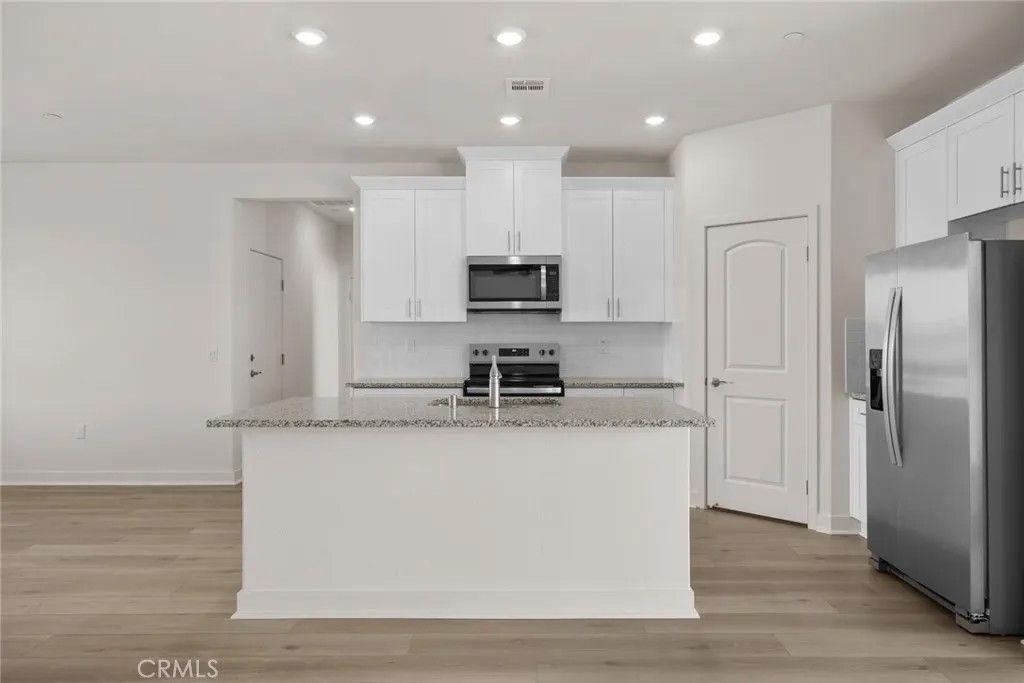 Photo of 14811 Indigo, Apple Valley, CA 92307 (MLS # SW26005041)