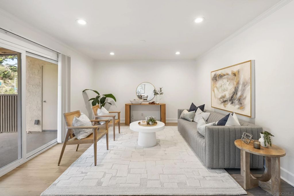 Photo of 8503 Villa La Jolla Dr #E, La Jolla, CA 92037 (MLS # 260002947)