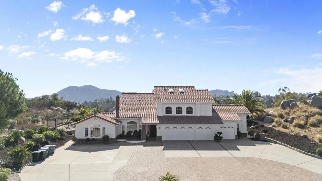 15458 Harrow Lane