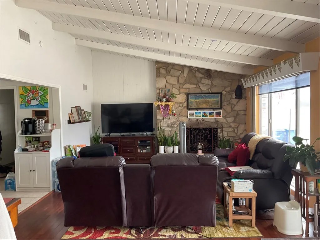 3215 Warwood Road